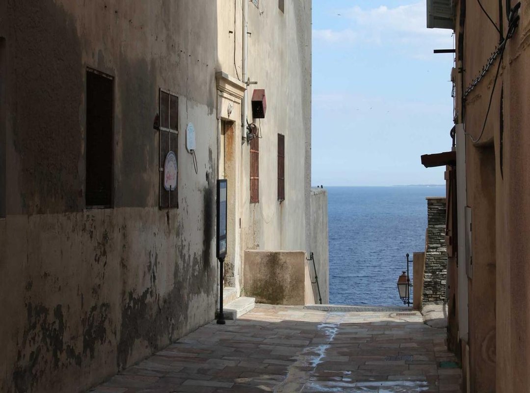 Unpacking the Connection: Who is 'Kate' in Relation to the Windsled?