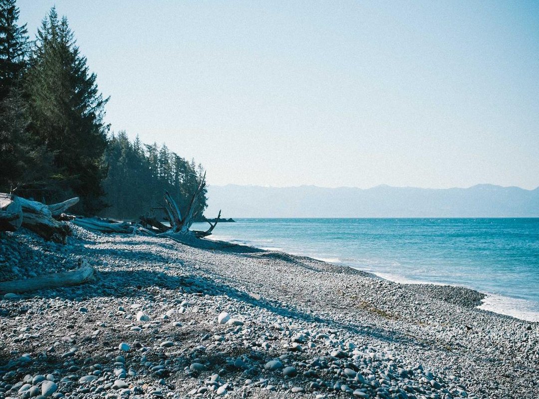 How to Think Like a Puzzle Maker: Solving Foreign Word Clues